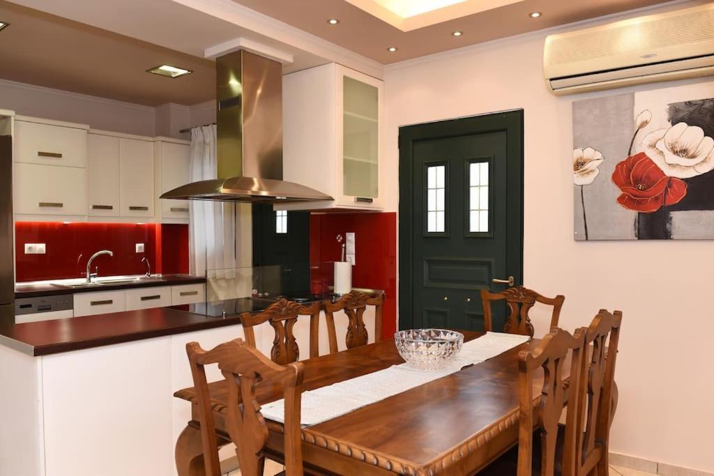 Family Cosy Vila, Swimming Pool, Close To Nauplio